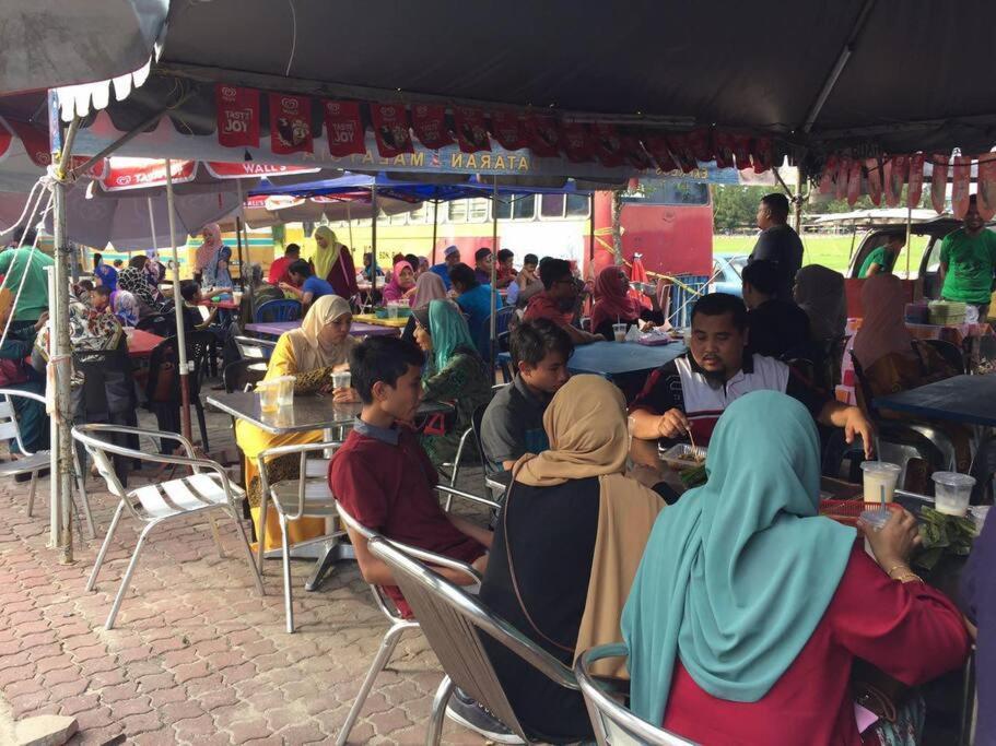 Melaka Beach Villa Kelebang Besar ภายนอก รูปภาพ